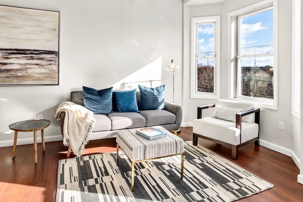 258 Bremen Street, Unit 1 Boston, MA 02128 - Photo 4 of 21