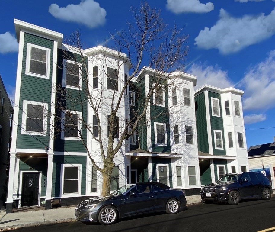 258 Bremen Street, Unit 1 Boston, MA 02128 - Photo 10 of 21