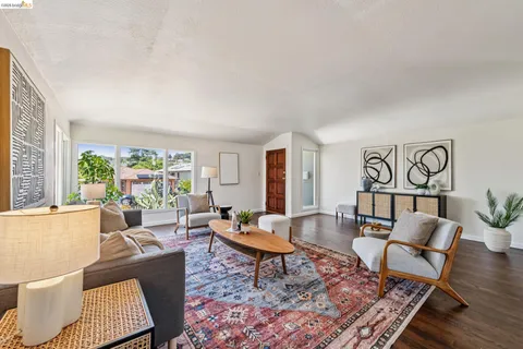 $695,000 | 5728 Yale Avenue, Richmond, CA 94805
