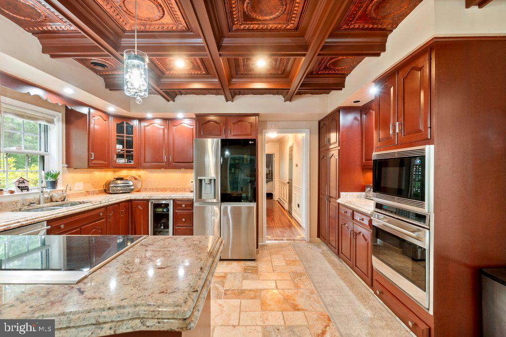 12010 Coppermine Road Union Bridge, MD 21791 - Photo 20 of 49 Kitchen
