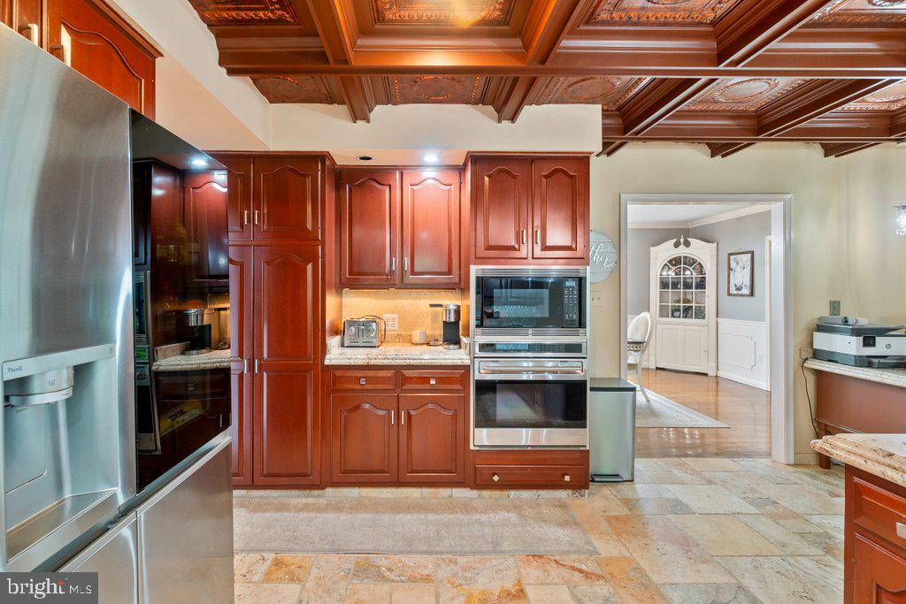 12010 Coppermine Road Union Bridge, MD 21791 - Photo 24 of 49 Kitchen
