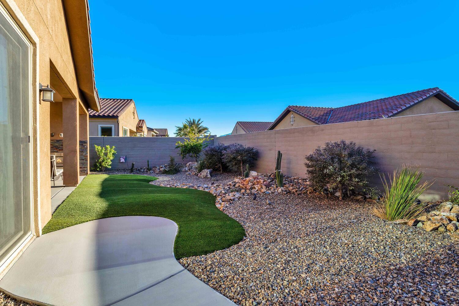 35 Barolo Rancho Mirage, CA 92270 - Photo 30 of 43 35 Barolo Rancho Mirage-large-064-068-63