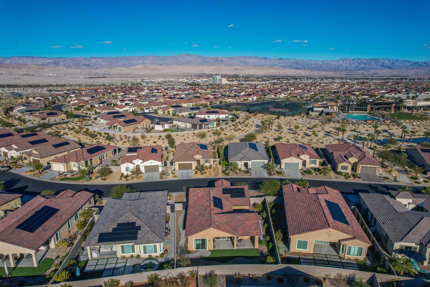 35 Barolo Rancho Mirage, CA 92270 - Photo 37 of 43 35 Barolo Rancho Mirage-large-071-033-70
