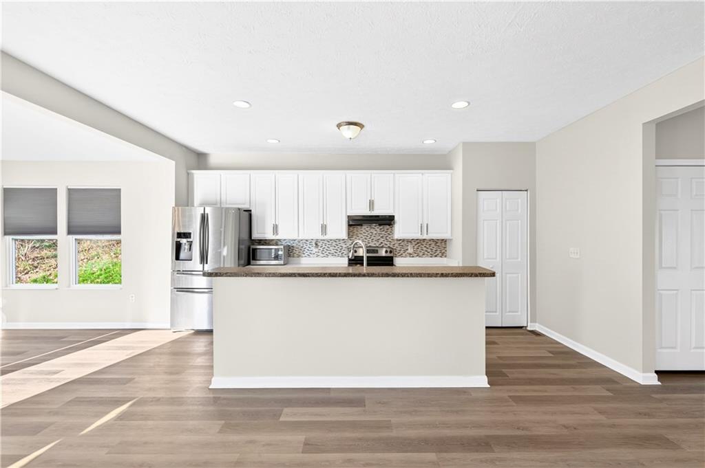 403 McCormick Road McKees Rocks, PA 15136 - Photo 11 of 49