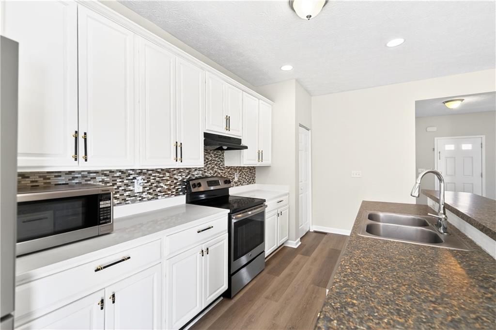 403 McCormick Road McKees Rocks, PA 15136 - Photo 16 of 49