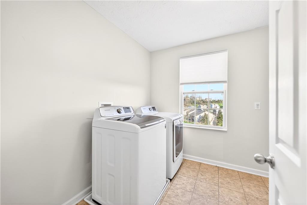 403 McCormick Road McKees Rocks, PA 15136 - Photo 25 of 49