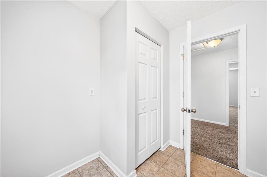 403 McCormick Road McKees Rocks, PA 15136 - Photo 26 of 49