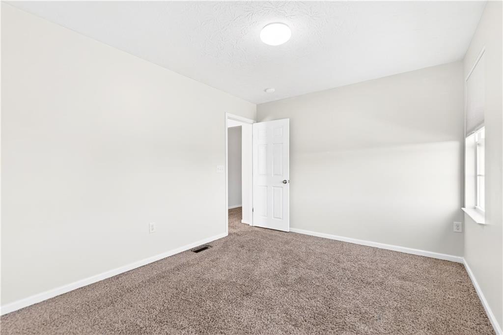 403 McCormick Road McKees Rocks, PA 15136 - Photo 32 of 49