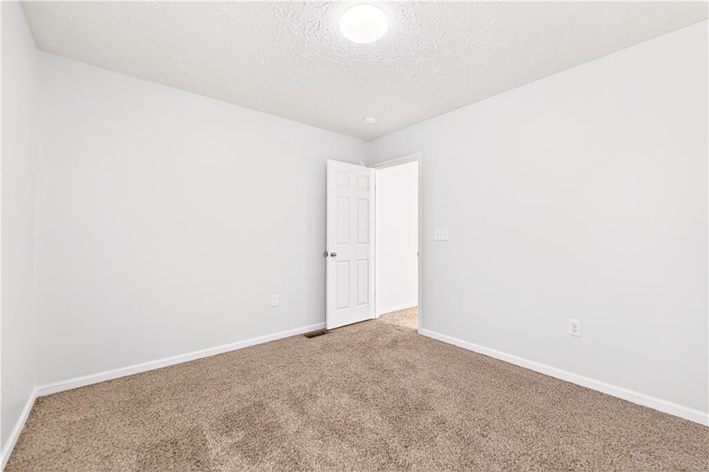 403 McCormick Road McKees Rocks, PA 15136 - Photo 35 of 49