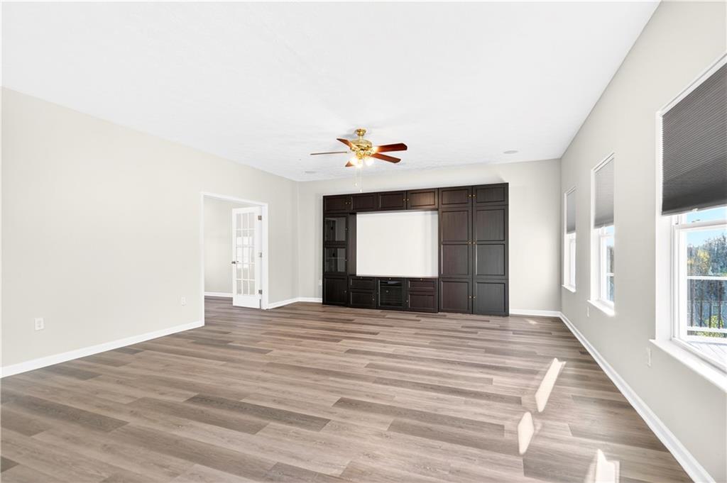 403 McCormick Road McKees Rocks, PA 15136 - Photo 7 of 49