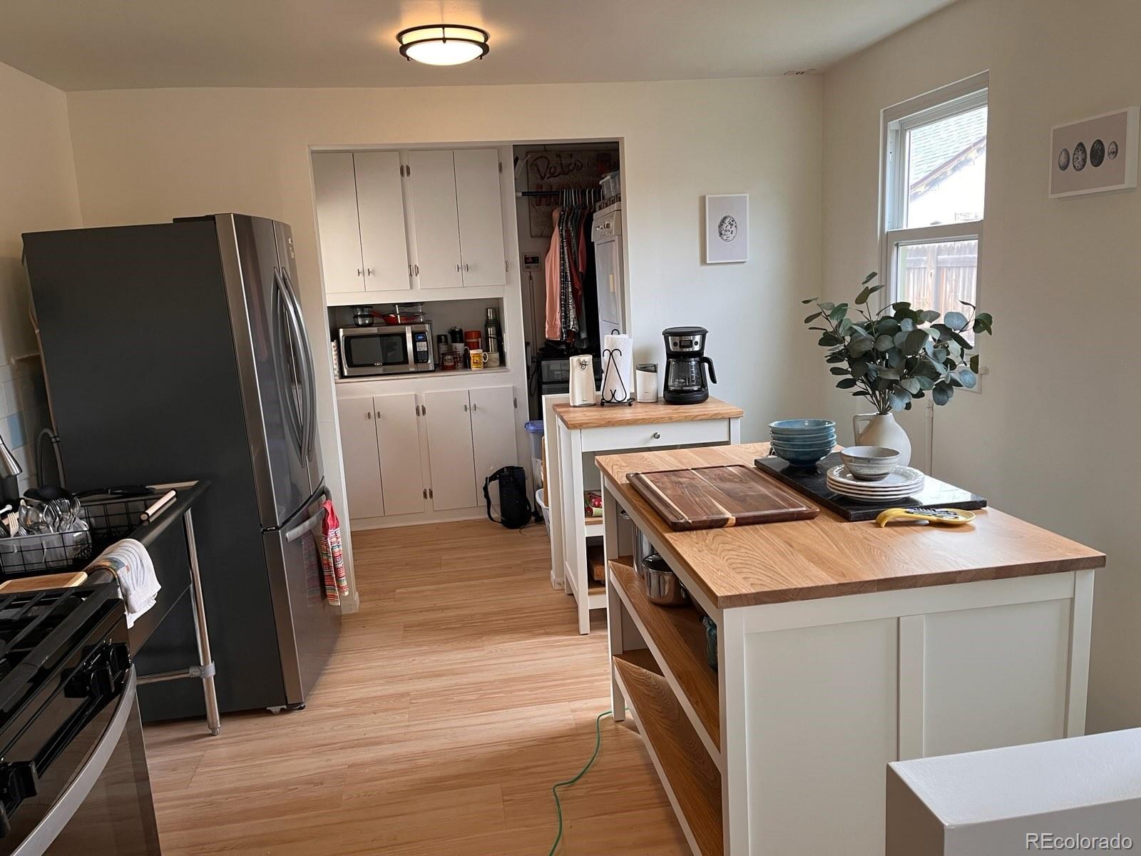 6910 Reno Drive Arvada, CO 80002 - Photo 4 of 28