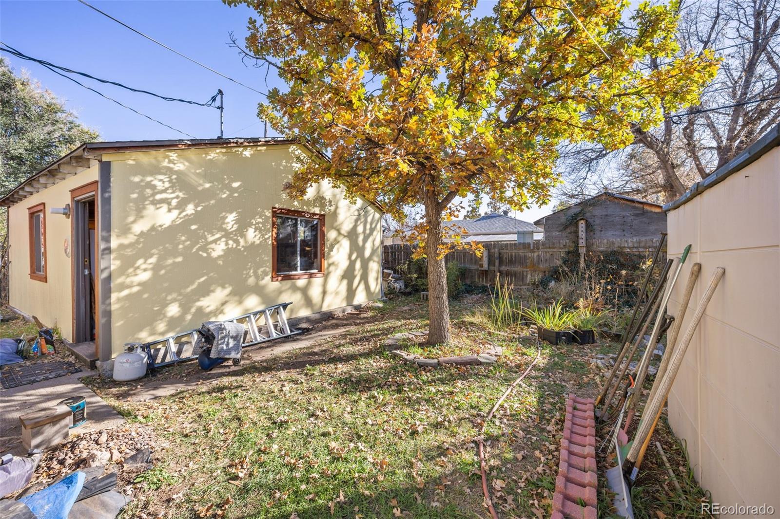 6910 Reno Drive Arvada, CO 80002 - Photo 8 of 28