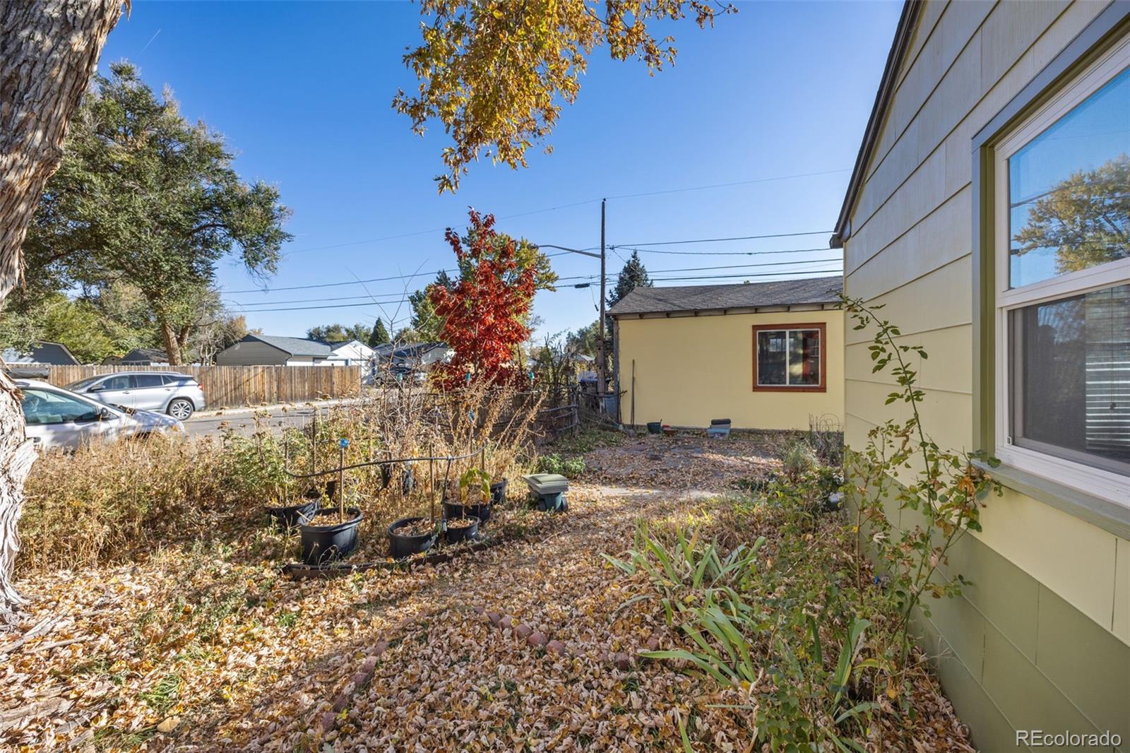 6910 Reno Drive Arvada, CO 80002 - Photo 9 of 28