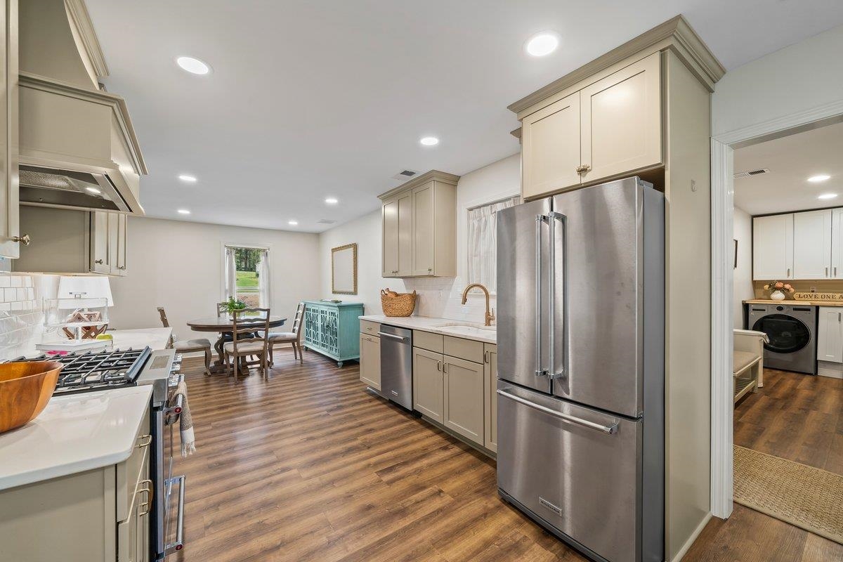 281 Briarbrook Cove Collierville, TN 38017 - Photo 15 of 33