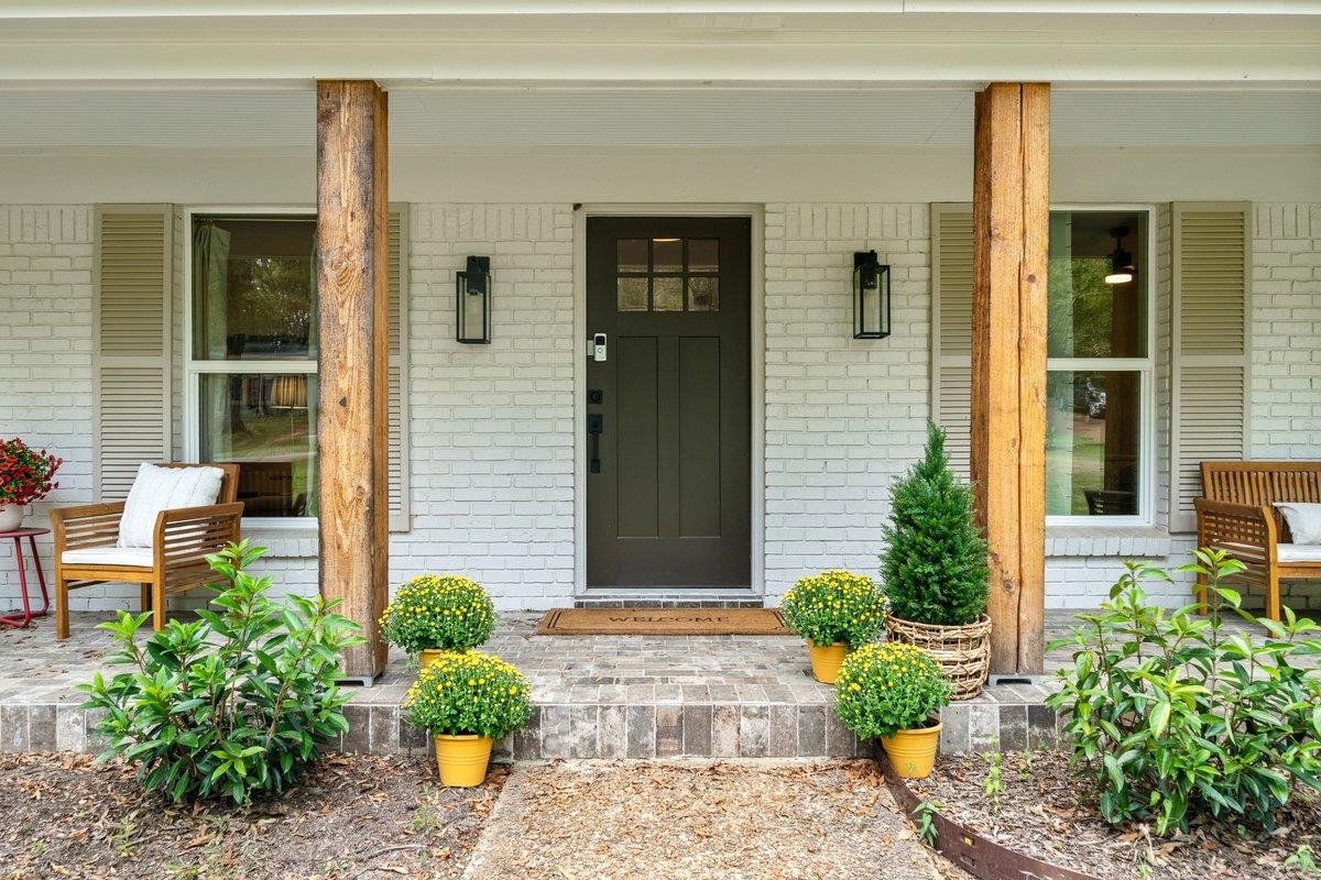 281 Briarbrook Cove Collierville, TN 38017 - Photo 6 of 33