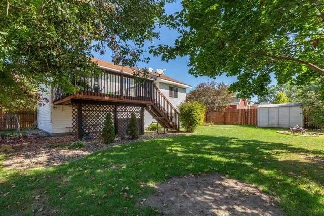 $319,900 | 885 Lee Street Northeast, Owatonna, MN 55060