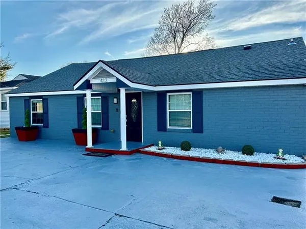$2,400 | 412 Avenue G, Marrero, LA 70072