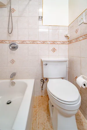 $3,000 | 724 17th Street, Union City, NJ 07087