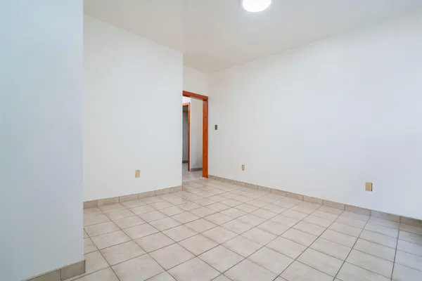 $3,000 | 724 17th Street, Union City, NJ 07087