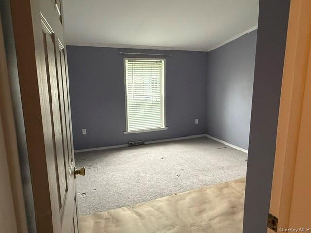 4 Delray Circle Poughkeepsie, NY 12603 - Photo 11 of 29