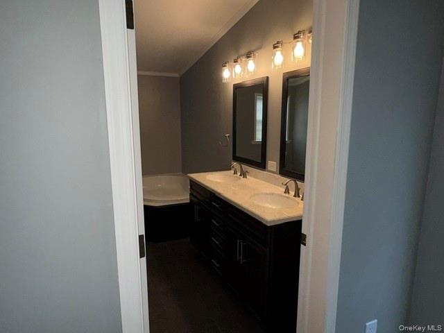 4 Delray Circle Poughkeepsie, NY 12603 - Photo 15 of 29