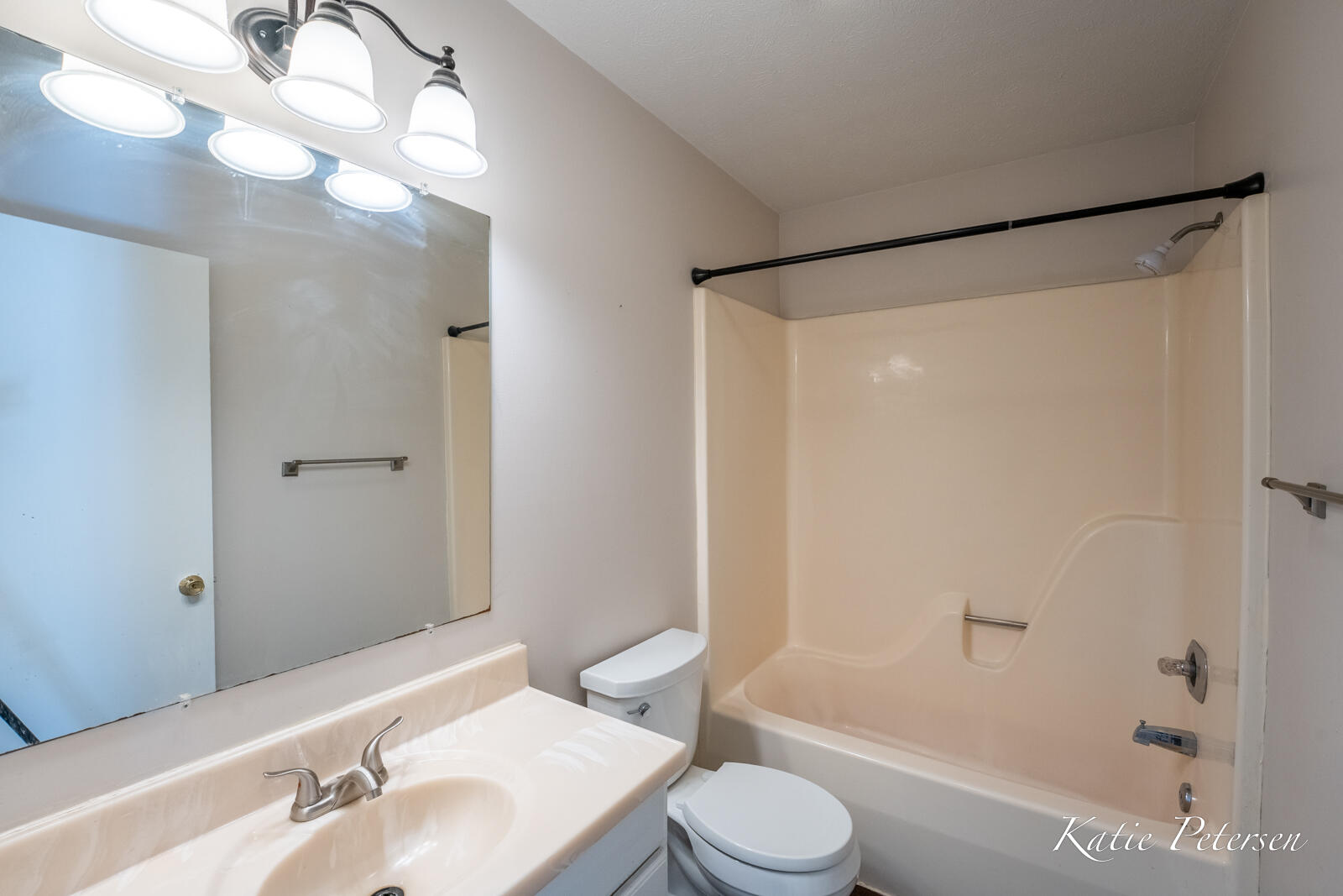 3501 15 Mile Road Northeast Cedar Springs, MI 49319 - Photo 11 of 34 3501 15 Mile-09