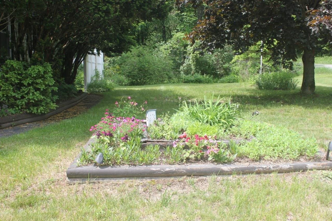 348 Brockway Mills Road Springfield, VT 05156 - Photo 4 of 27