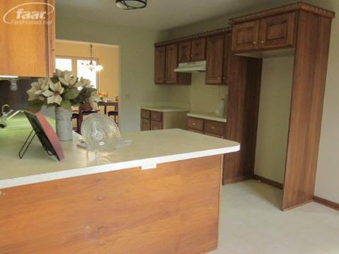 5313 West Carpenter Road Flint, MI 48504 - Photo 25 of 29 20227938-24.JPG