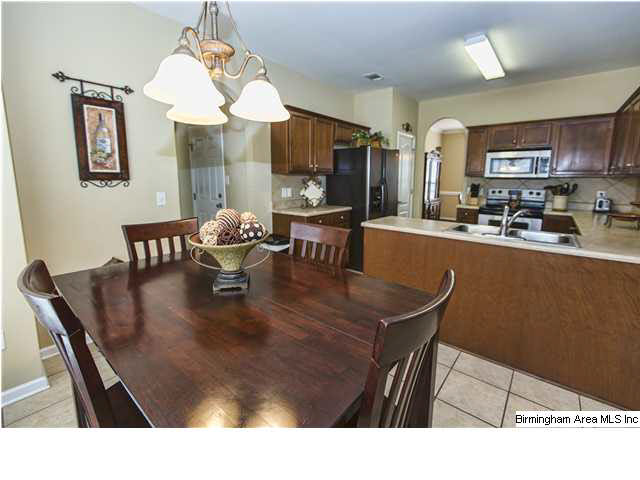 6386 Letson Farms Road Bessemer, AL 35022 - Photo 5 of 32