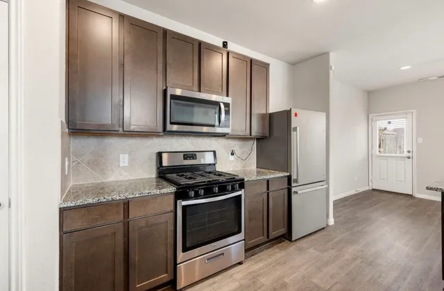 $2,700 | 17147 Devon Dogwood Trail, Richmond, TX 77407