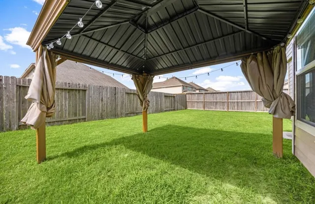 $2,700 | 17147 Devon Dogwood Trail, Richmond, TX 77407