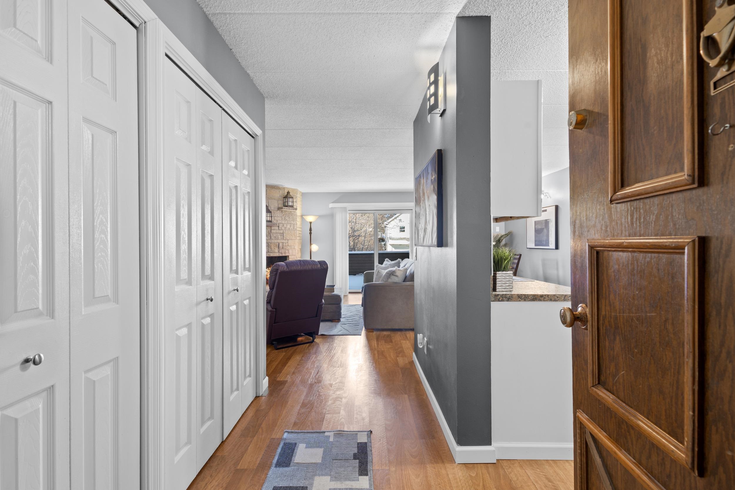 10 Maple Wood Lane, Unit 3 Madison, WI 53704 - Photo 3 of 44