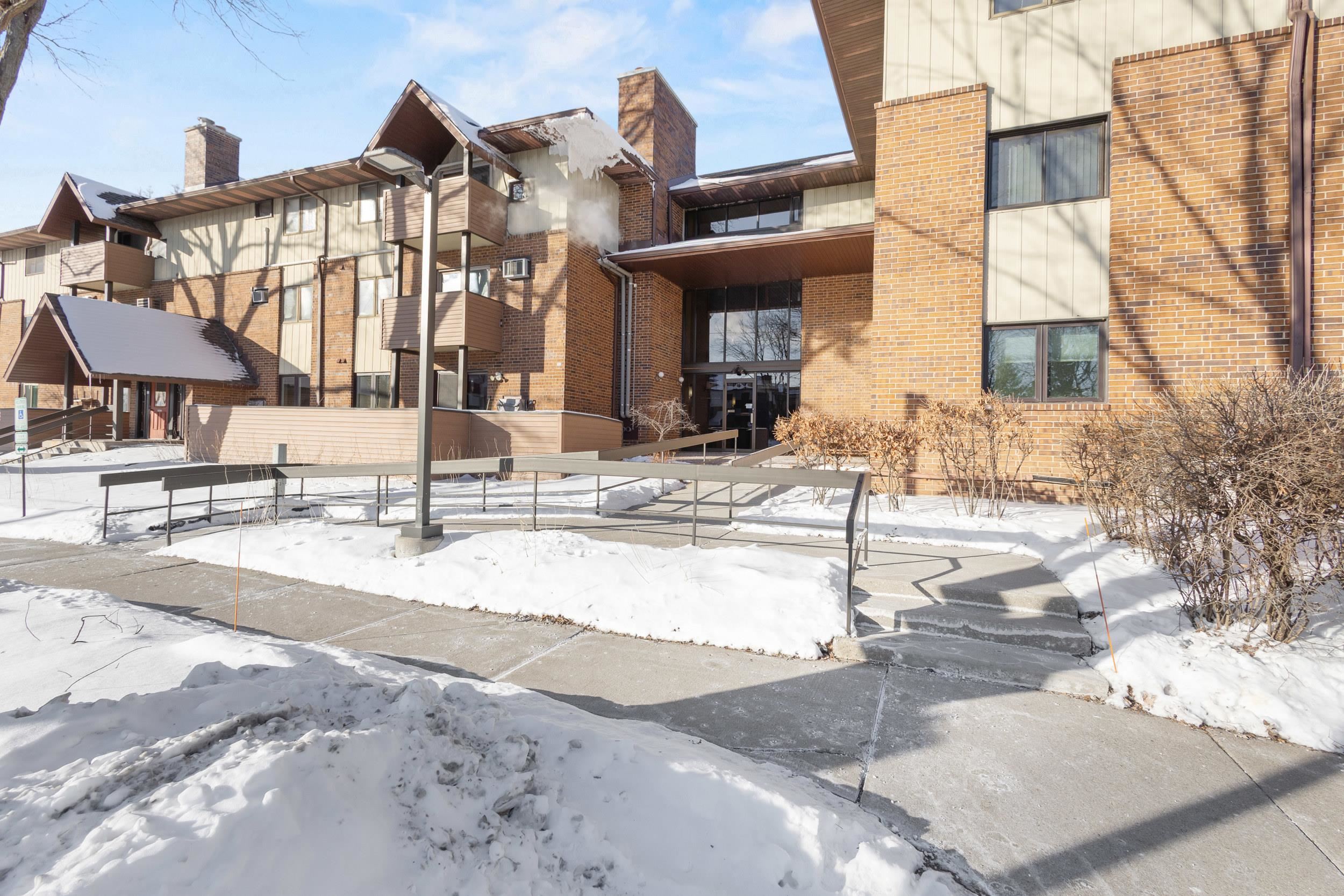 10 Maple Wood Lane, Unit 3 Madison, WI 53704 - Photo 37 of 44