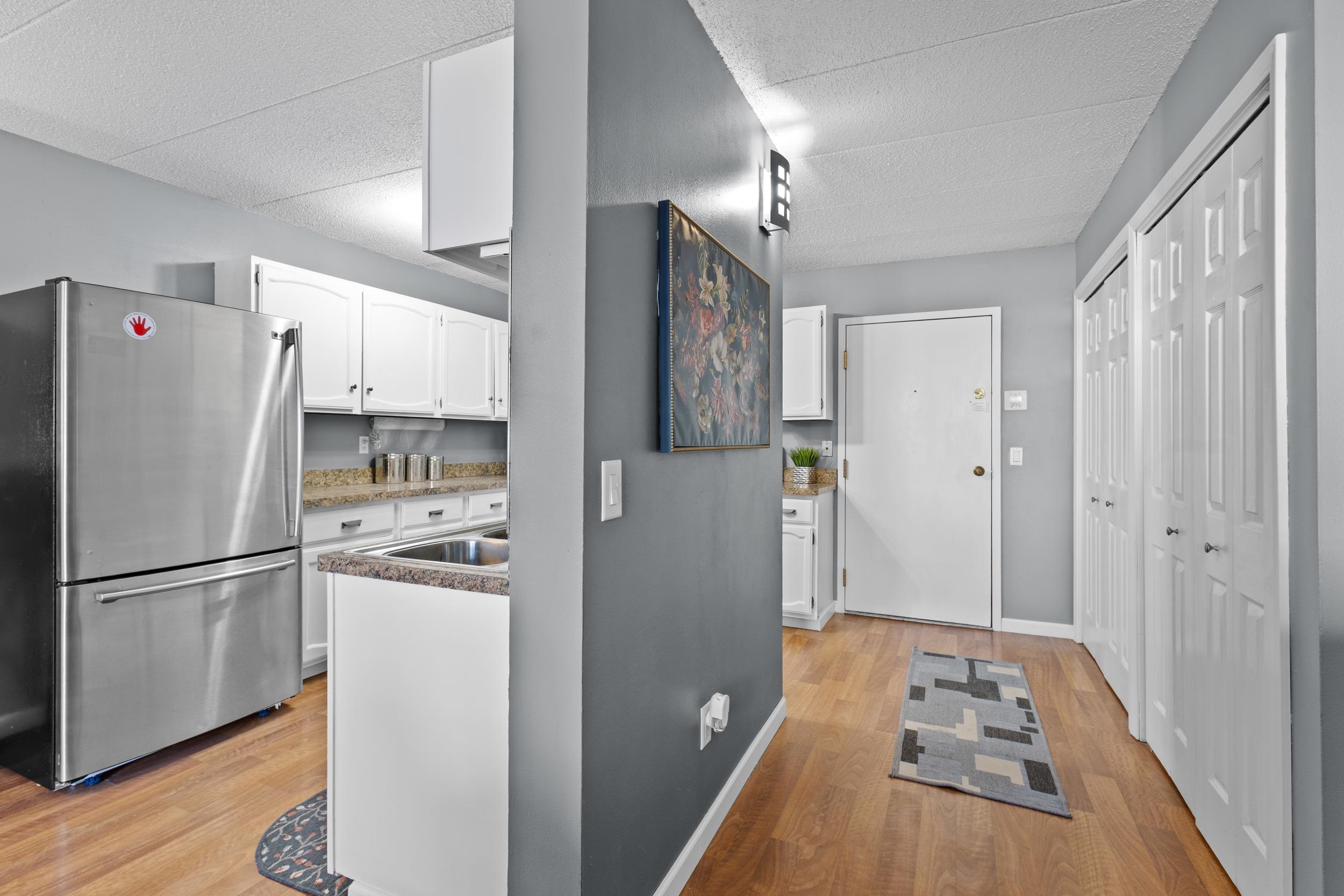 10 Maple Wood Lane, Unit 3 Madison, WI 53704 - Photo 5 of 44