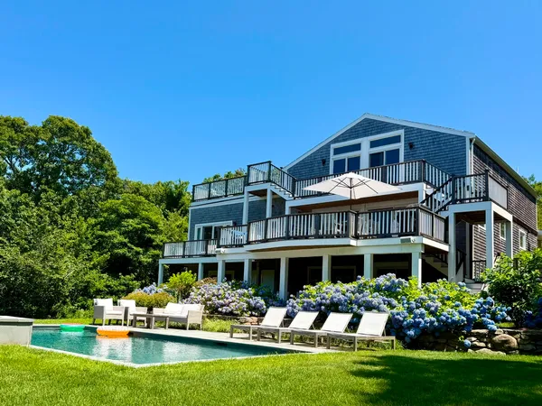 $3,600,000 | 12 Brook Hollow Road, West Tisbury, MA 02568