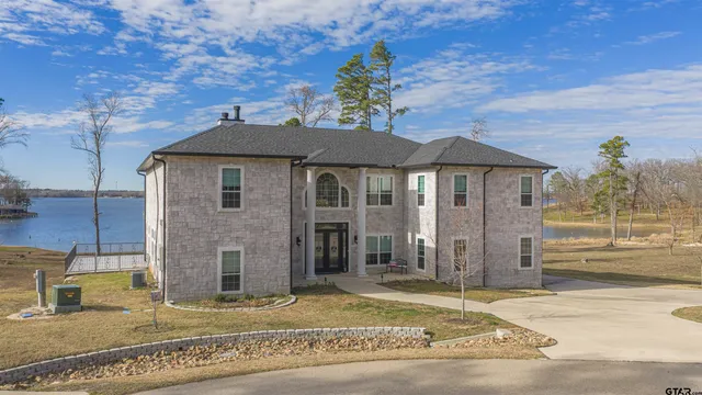 $1,995,000 | 145 Private Road, Pittsburg, TX 75686