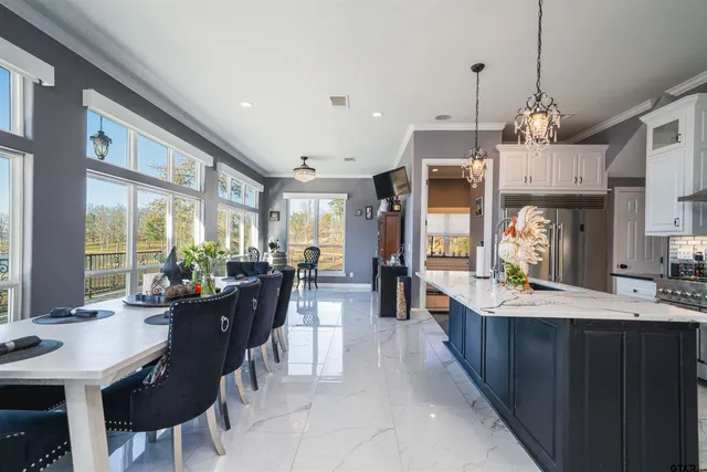 $1,995,000 | 145 Private Road, Pittsburg, TX 75686