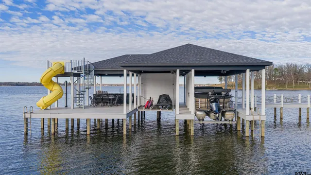 $1,995,000 | 145 Private Road, Pittsburg, TX 75686