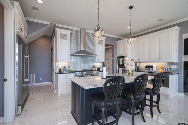 $1,995,000 | 145 Private Road, Pittsburg, TX 75686