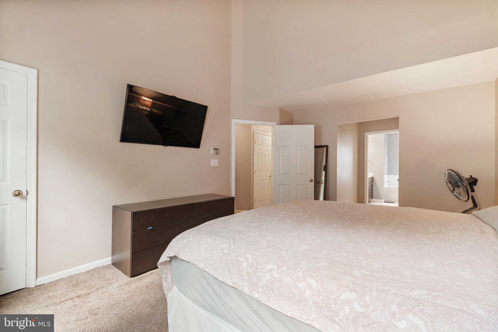 116 Rabbit Chase Drive Laurel, MD 20724 - Photo 16 of 32 Master bedroom
