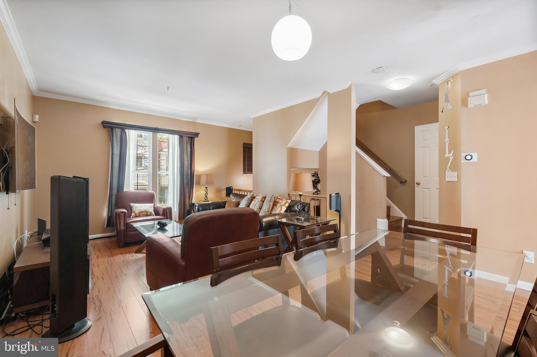 116 Rabbit Chase Drive Laurel, MD 20724 - Photo 10 of 32 Living Room