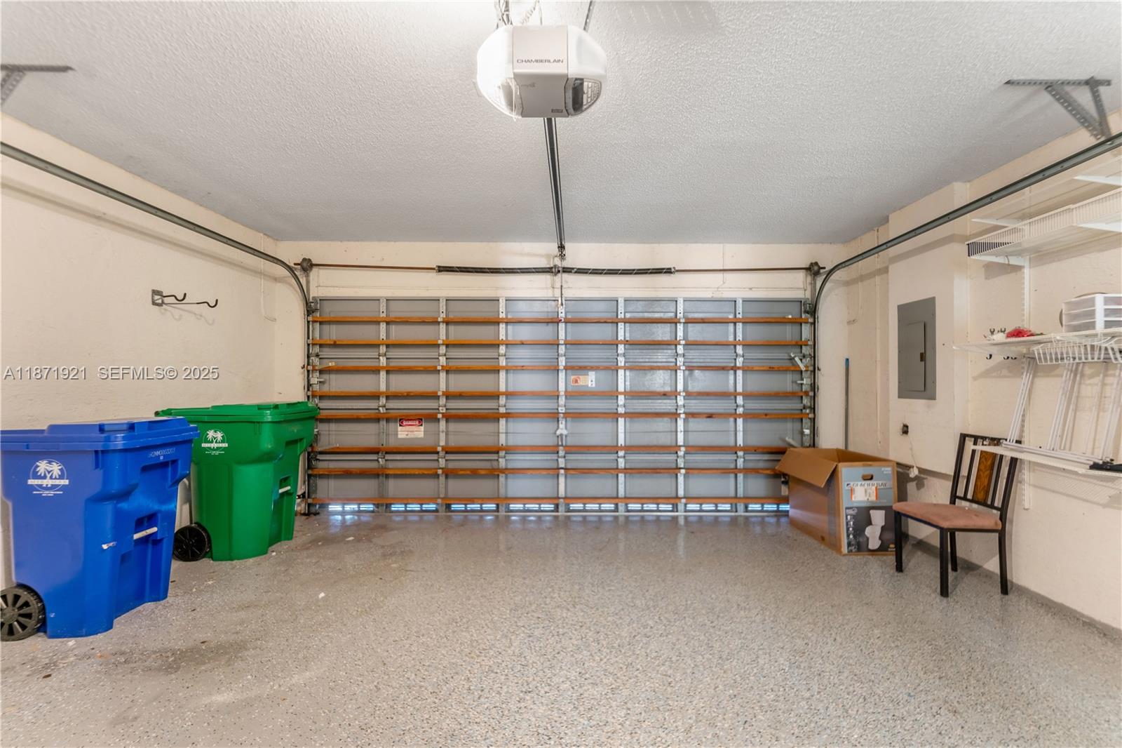 1943 Southwest 149th Avenue Miramar, FL 33027 - Photo 19 of 26 a room with furniture and a lamp on table