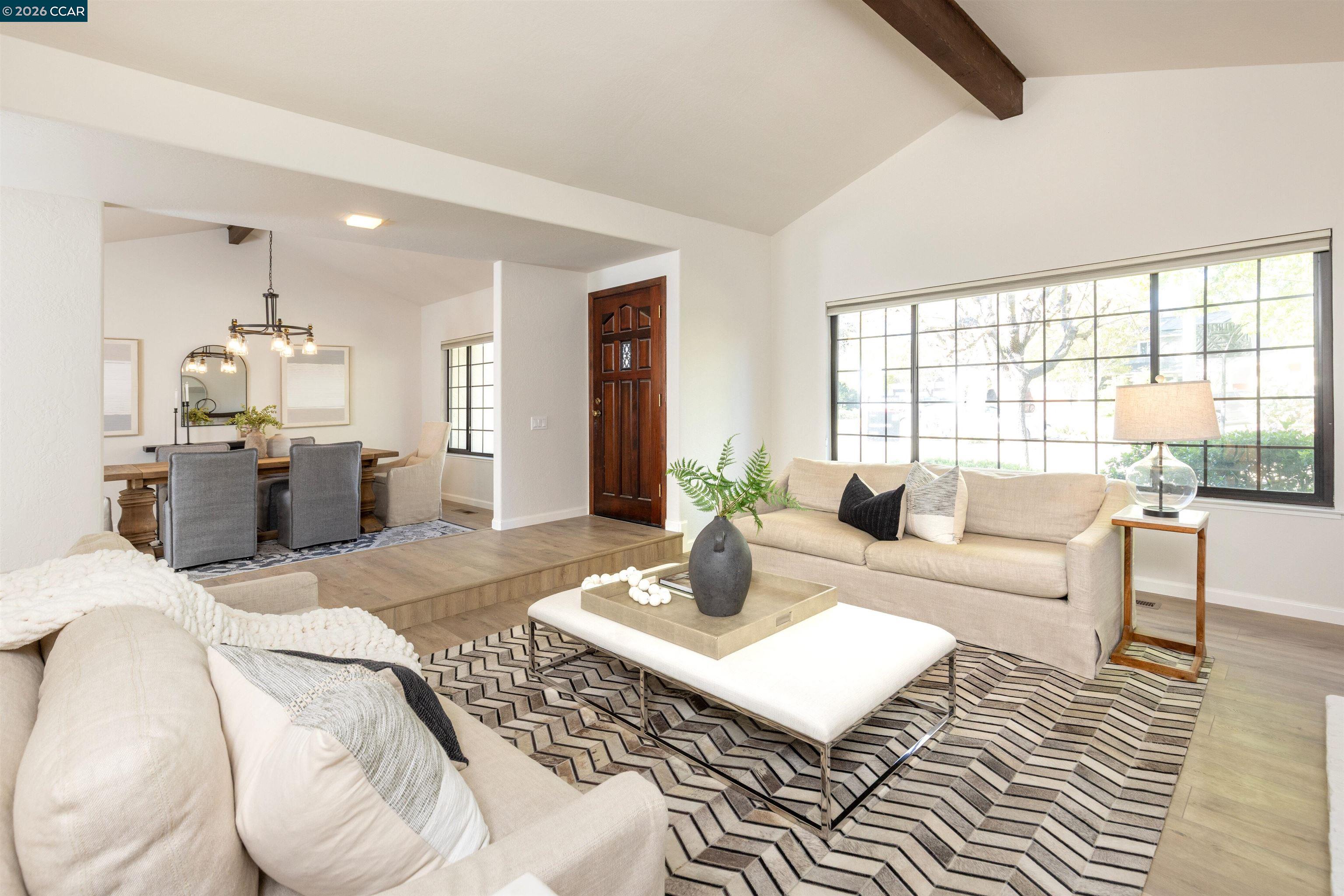 3691 Chillingham Court Pleasanton, CA 94588 - Photo 4 of 33