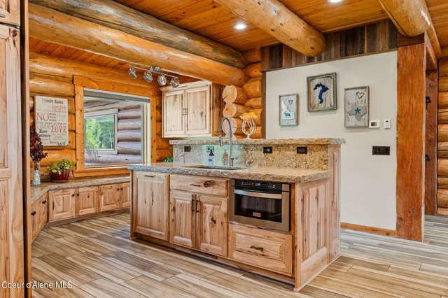 $7,900,000 | 816 Ponderesa Ranch Road, Sagle, ID 83860