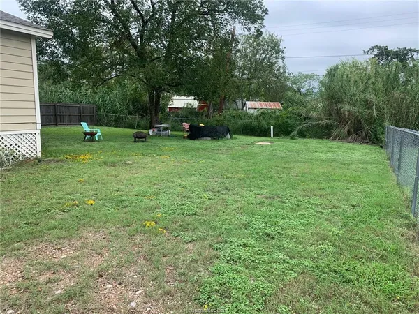 $1,850 | 1803 South College Avenue, Bryan, TX 77801