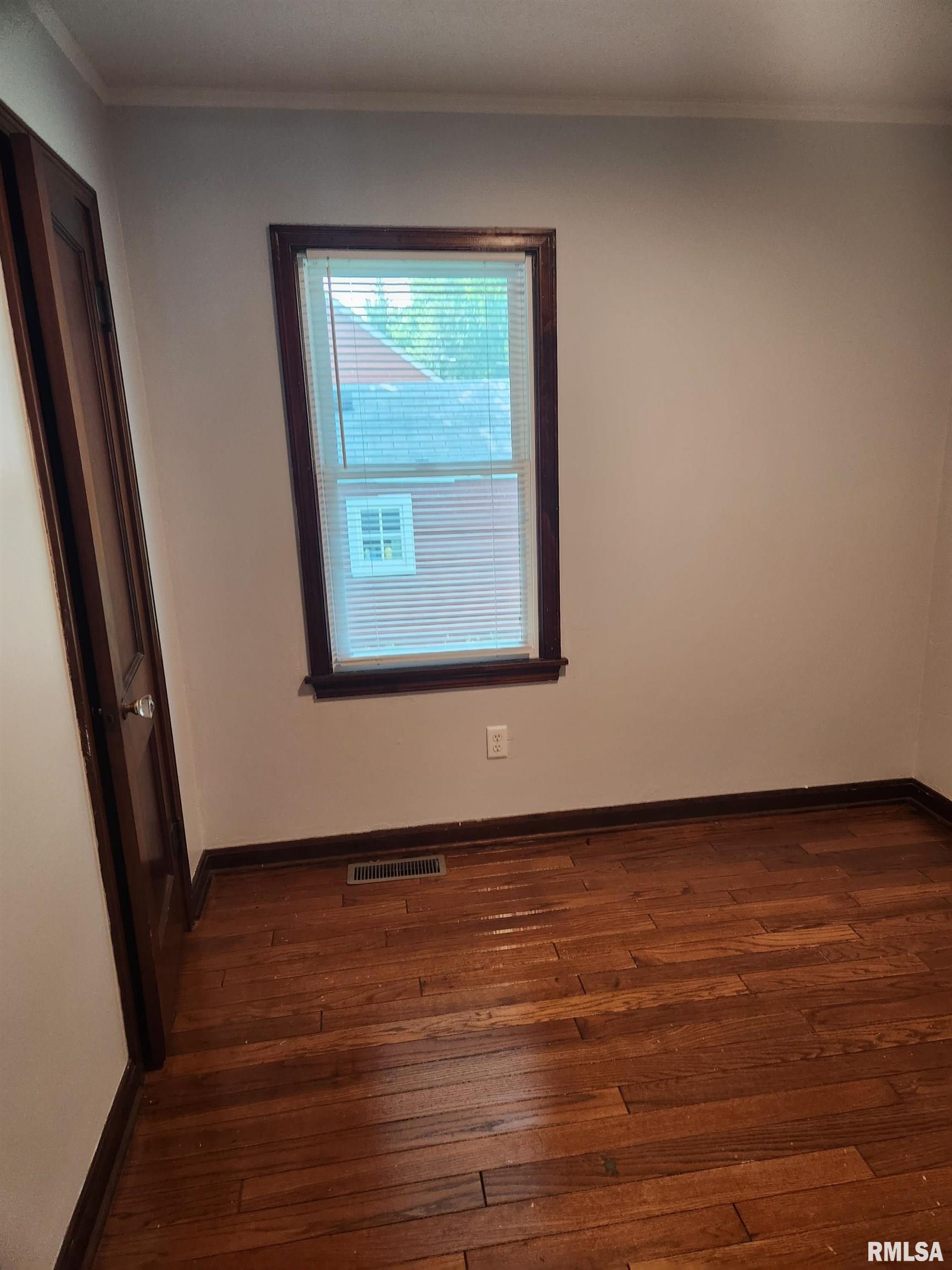 3213 South Palmer Street Springfield, IL 62703 - Photo 4 of 16 Gallery Image 4