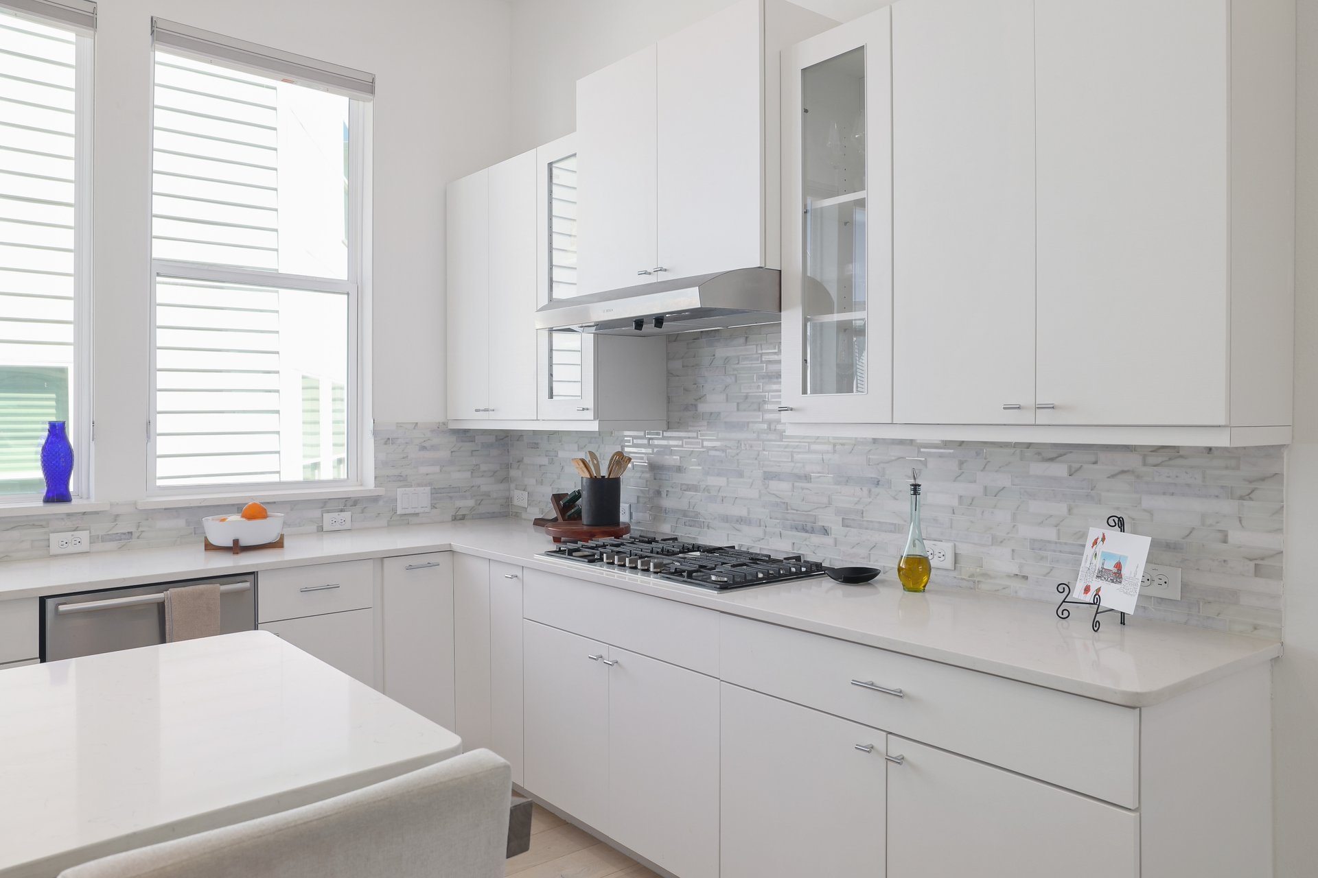 2715 Estonia Path Austin, TX 78741 - Photo 9 of 25