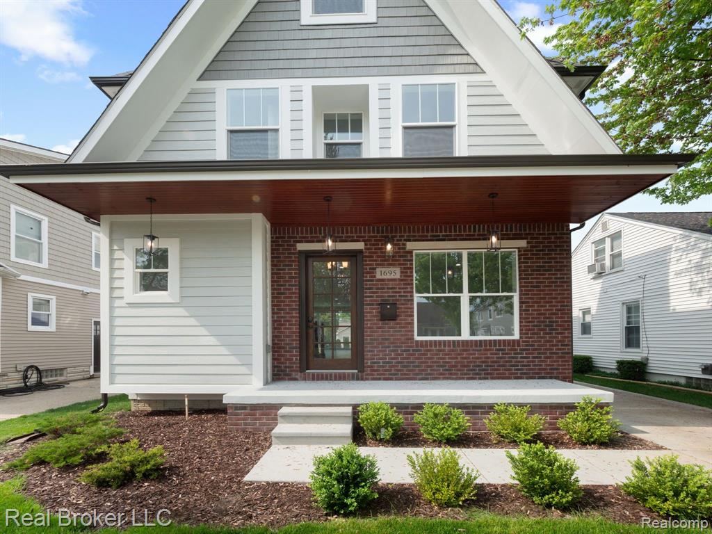 1695 Cole Street Birmingham, MI 48009 - Photo 4 of 39