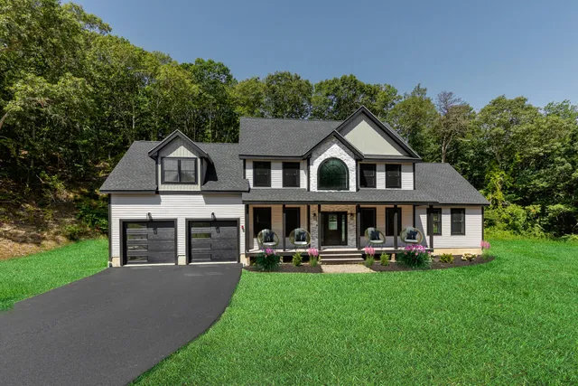 $1,199,000 | 50 Wayside Lane, West Barnstable, MA 02668