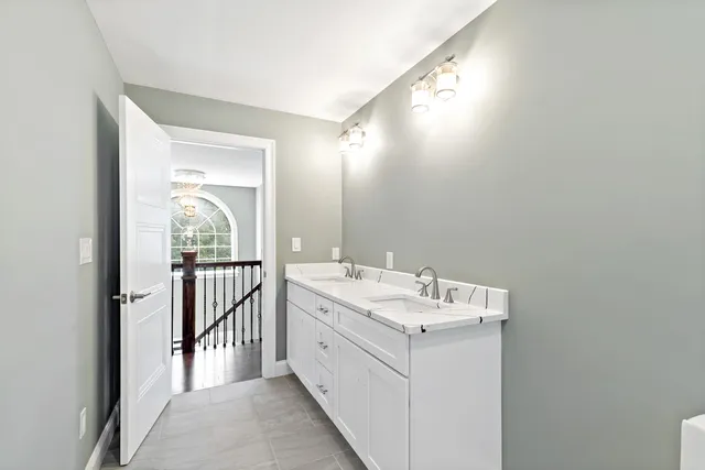 $1,199,000 | 50 Wayside Lane, West Barnstable, MA 02668